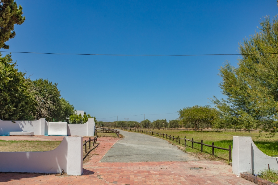 To Let 2 Bedroom Property for Rent in Paarl Rural Western Cape